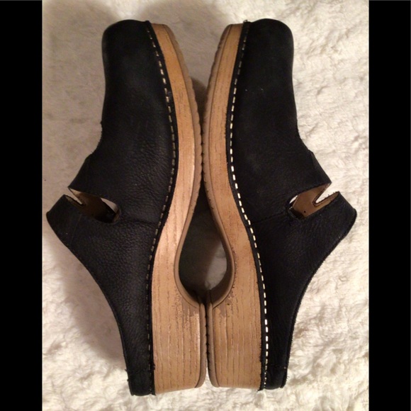 Dansko Shoes - DANSKO Britney Black Burnish Nubuck Mary Jane Clog